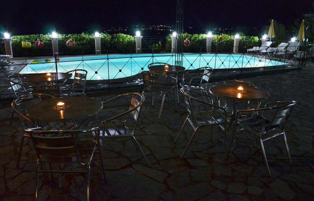 Aparthotel Nostos Mousata Exterior foto